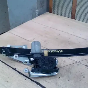 VOLVO S80 98.05.01-06.02.28 Jobb hátsó ablakemelő szerkezet elektromos 4 ajtós bontott alkatrész Kedvezményes ár