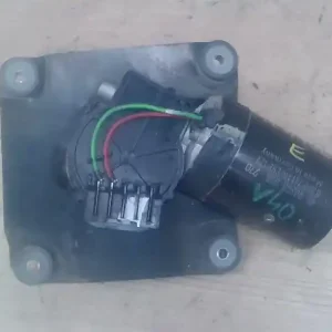 Akció VOLVO V40 Ablaktörlő motor első bontott alkatrész