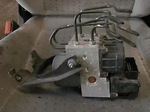 VOLVO V40 Abs abr esp pumpa bontott alkatrész Különleges ajánlat