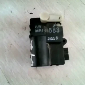 Alacsony ár VOLVO V40 Fűtésszabályzó zsalu állító motor bontott alkatrész