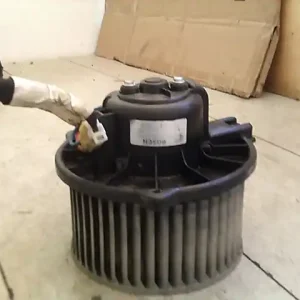 Szuper akció VOLVO V40 Fűtőmotor 1.6i bontott alkatrész