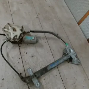 Újdonság VOLVO V40 Jobb hátsó ablakemelő szerkezet elektromos bontott alkatrész