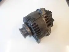 VOLVO V40 Generátor, dízel bontott alkatrész Vedd meg online