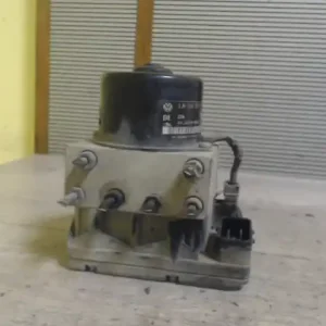 VW BORA Abs kockabontott alkatrész Olcsóbb