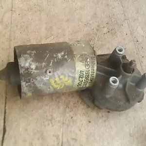 Expressz szállítás VW GOLF II. Ablaktörlő motor első bontott alkatrész