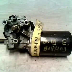 VW GOLF III. Ablaktörlő motor első5 vezetékes bontott alkatrész Utolsó esély