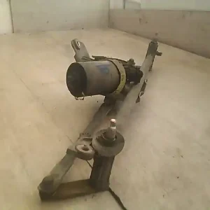 Vásárlói kedvenc VW GOLF III. 94- Ablaktörlő mechanika motorral első bontott alkatrész