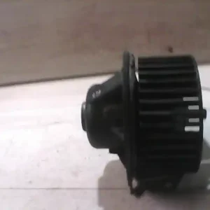 VW GOLF III. Fűtőmotor bontott alkatrész Kedvezményes ár