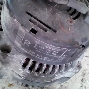 VW GOLF III. Generátor.benzines 1.4 benzines bontott alkatrész Vásárlói kedvenc