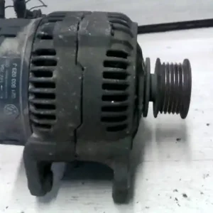 Vedd meg most VW GOLF III. Generátor.benzines 1.6i 6pk 70a bontott alkatrész