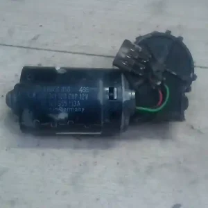 VW GOLF III. 94- Ablaktörlő motor első bontott alkatrész Biztonságos vásárlás