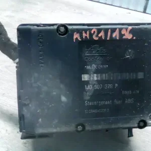 Kedvezményes ár VW GOLF IV. Abs kocka1.4i bontott alkatrész