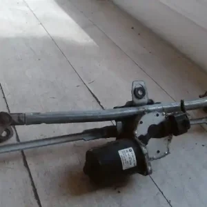 Biztonságos fizetés VW GOLF IV. Ablaktörlő mechanika motorral első bontott alkatrész