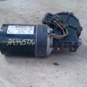 Azonnali szállítás VW GOLF IV. Ablaktörlő motor első bontott alkatrész