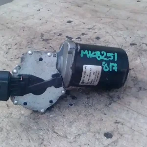 VW GOLF IV. Ablaktörlő motor első bontott alkatrész Legjobb ár