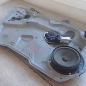 VW GOLF IV. Bal első ablakemelő szerkezet elektromos 5 ajtós bontott alkatrész Csak ma