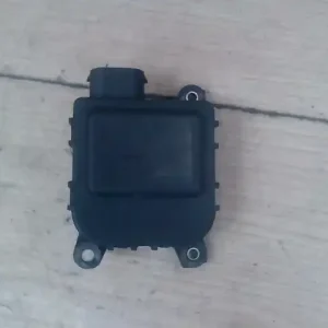 Akciós ár VW GOLF IV. Fűtés állító motor bontott alkatrész