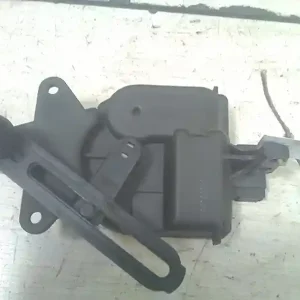 Vedd meg most VW GOLF IV. Fűtésszabályzó zsalu állító motor bontott alkatrész