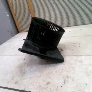 VW GOLF IV. Fűtőmotor nem klímás 1.4i bontott alkatrész Újdonság