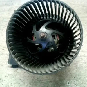 VW GOLF IV. Fűtőmotor nem klímás 1.6 b bontott alkatrész Azonnal elérhető