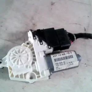 Ingyenes szállítás VW GOLF IV. Bal hátsó ablakemelő motor bontott alkatrész