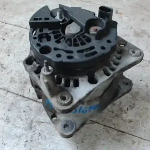 VW GOLF IV. Generátor.benzines bontott alkatrész Olcsó