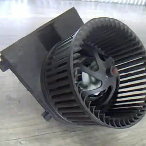 Expressz kézbesítés VW GOLF IV. Fűtőmotorbontott alkatrész