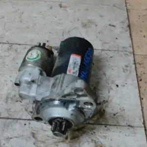 VW GOLF IV. önindító. benzines bontott alkatrész Ingyenes szállítás