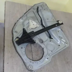 Kihagyhatatlan ajánlat VW GOLF IV. Jobb hátsó ablakemelő szerkezet elektromos 5 ajtós bontott alkatrész