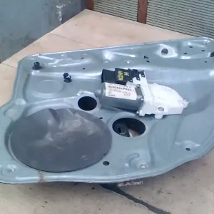 VW GOLF IV. Jobb hátsó ablakemelő szerkezet elektromos 5 ajtós bontott alkatrész Árengedmény