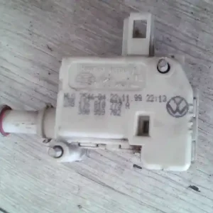 VW GOLF IV. Központizár motorbontott alkatrész Szuper ajánlat