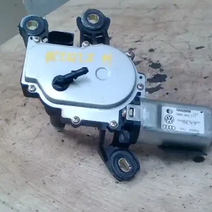 VW Golf Plus 2005.01.-2009.02 Ablaktörlő motor hátsó bontott alkatrész Rendeld meg most