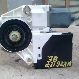 VW Golf Plus 2005.01.-2009.02 Bal első ablakemelő motor bontott alkatrész Utolsó esély