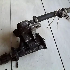 VW JETTA I. Vákuumpumpa bontott alkatrész Expressz szállítás