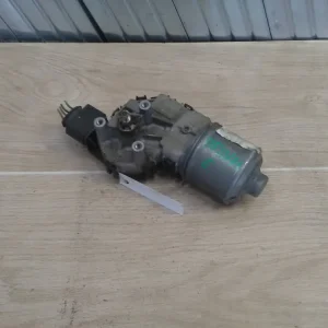 Végkiárusítás VW PASSAT 00.11-05.02 B5.5 Ablaktörlő motor első bontott alkatrész