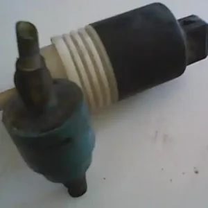 VW PASSAT 93-96 Ablakmosó motor kétirányú bontott alkatrész Utolsó esély