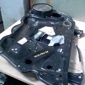 VW Passat (B6) 2005.03.01-2010.10.31 Jobb első ablakemelő szerkezet elektromos bontott alkatrész Szuper ajánlat