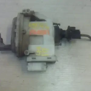 Vedd meg online VW PASSAT 88-93 Jobb első központi zár motor 4 ajtósbontott alkatrész