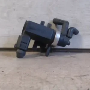 Expressz szállítás VW PASSAT 00.11-05.02 B5.5 Vákuum szelep 1.9 pdti bontott alkatrész