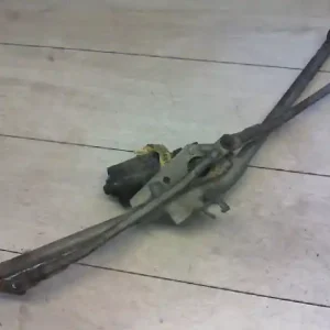 VW PASSAT 88-93 Ablaktörlő mechanika motorral első bontott alkatrész Olcsóbb