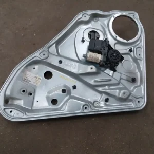 VW PASSAT 96.10-00.10 B5 Jobb hátsó ablakemelő szerkezet elektromos 4 ajtós bontott alkatrész Ingyenes szállítás