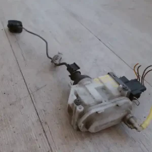 VW PASSAT 93-96 Bal hátsó központi zár motor bontott alkatrész Gyors szállítás