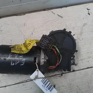 VW POLO CLASSIC 95.07-99.10 Ablaktörlő motor első bontott alkatrész Olcsó