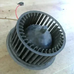 Biztonságos vásárlás VW POLO CLASSIC 95.07-99.10 Fűtőmotor bontott alkatrész