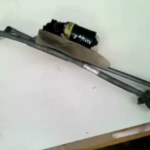 VW POLO CLASSIC 99.10-01.09 Ablaktörlő motor első bontott alkatrész Expressz szállítás