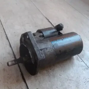 Vedd meg most VW POLO CLASSIC 99.10-01.09 önindító. benzines 1.4i bontott alkatrész