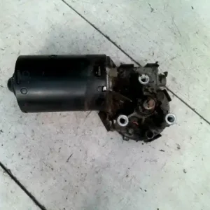 Korlátozott ajánlat VW POLO III. 94-99 Ablaktörlő motor első bontott alkatrész