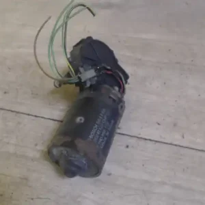 VW POLO III. 94-99 Ablaktörlő motor hátsó 5 ajtós bontott alkatrész Legnépszerűbb