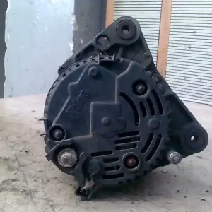 VW POLO III. 94-99 Generátor.benzines 1.4i bontott alkatrész Outlet