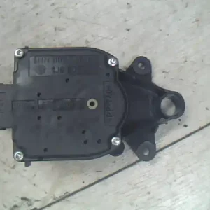 VW POLO IV. 99-02 Fűtésszabályzó zsalu állító motor bontott alkatrész Alacsony ár